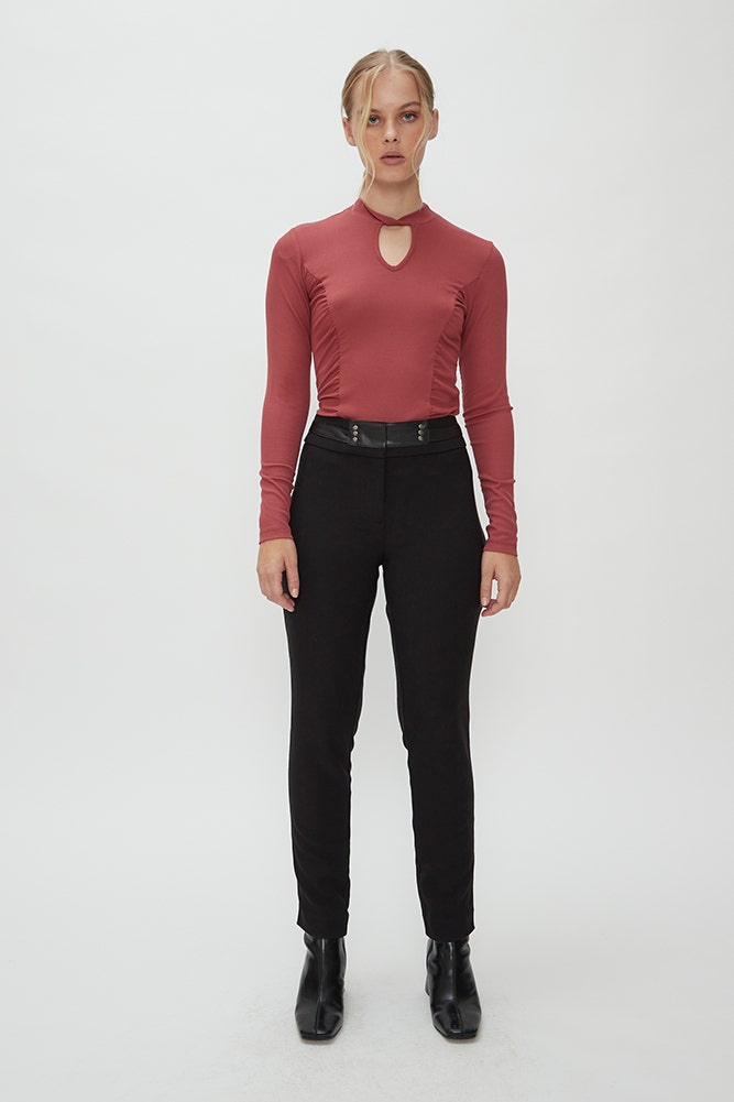 PANTALÓN iO