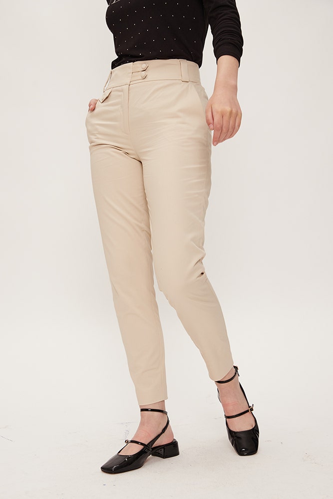 Pantalones io new arrivals