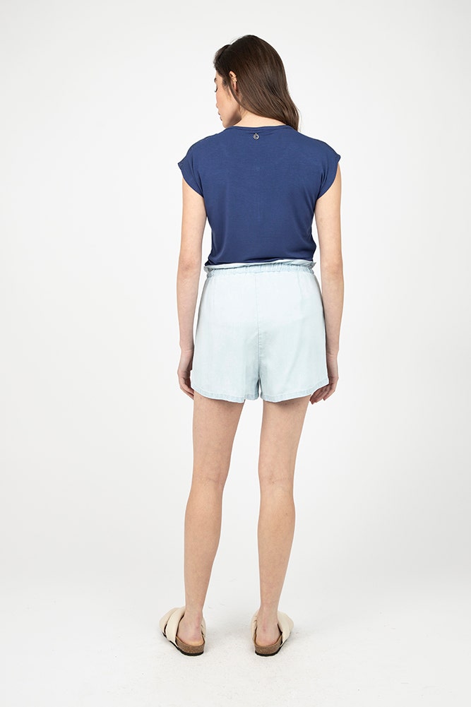 SHORT TENCEL DENIM CON RECOGIDO EN CINTURA