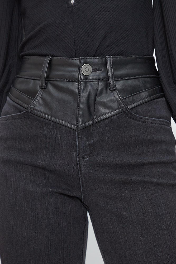 JEANS iO