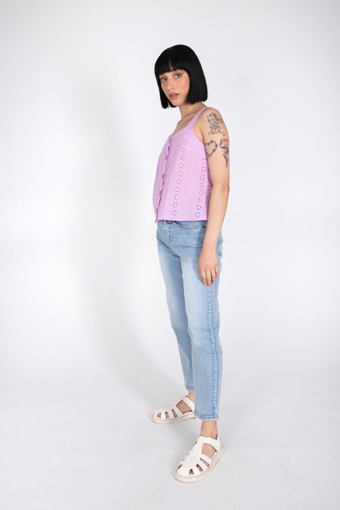 BLUSA LISA BOTONES