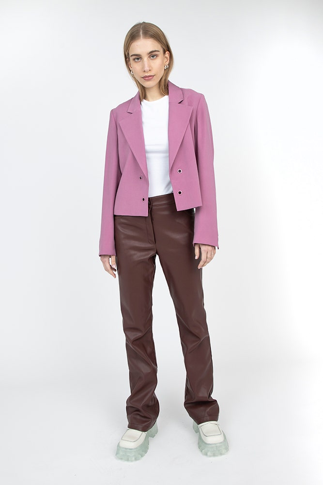 BLAZER CROP CON OJETILLOS