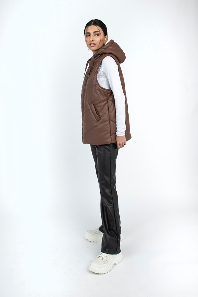 PARKA SIN MANGAS PU
